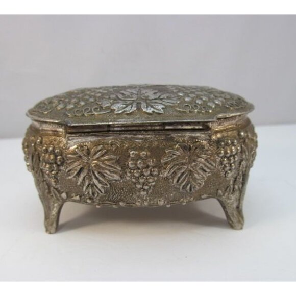 Vintage Silver Plate Oval Footed Trinket Jewelry Box Made in Japan - Picture 9 of 10